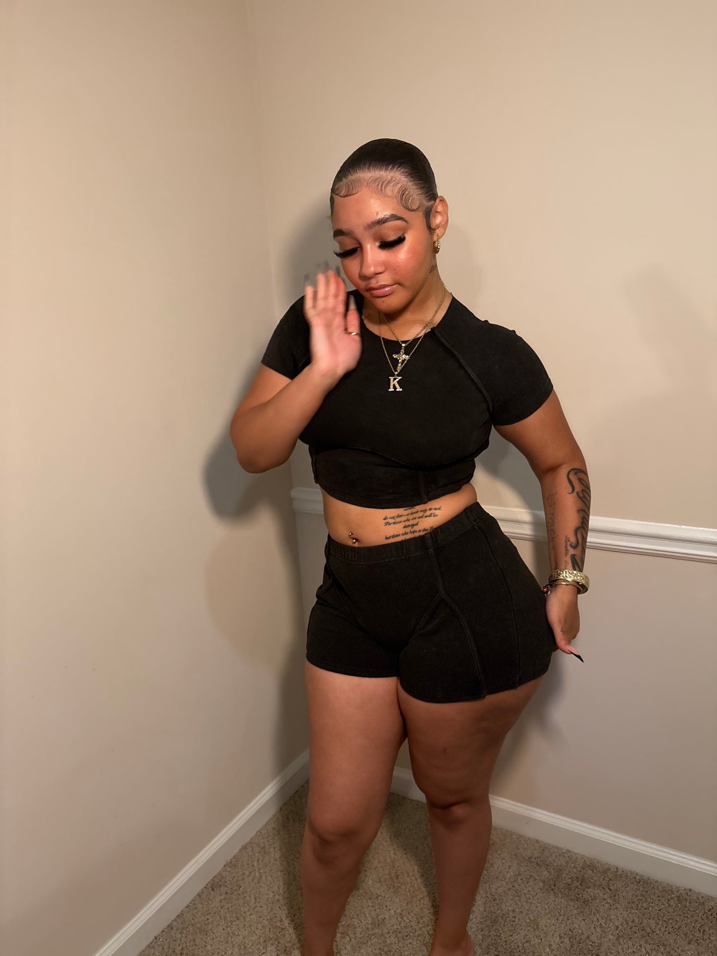 10% off
Restock Black 2 piece