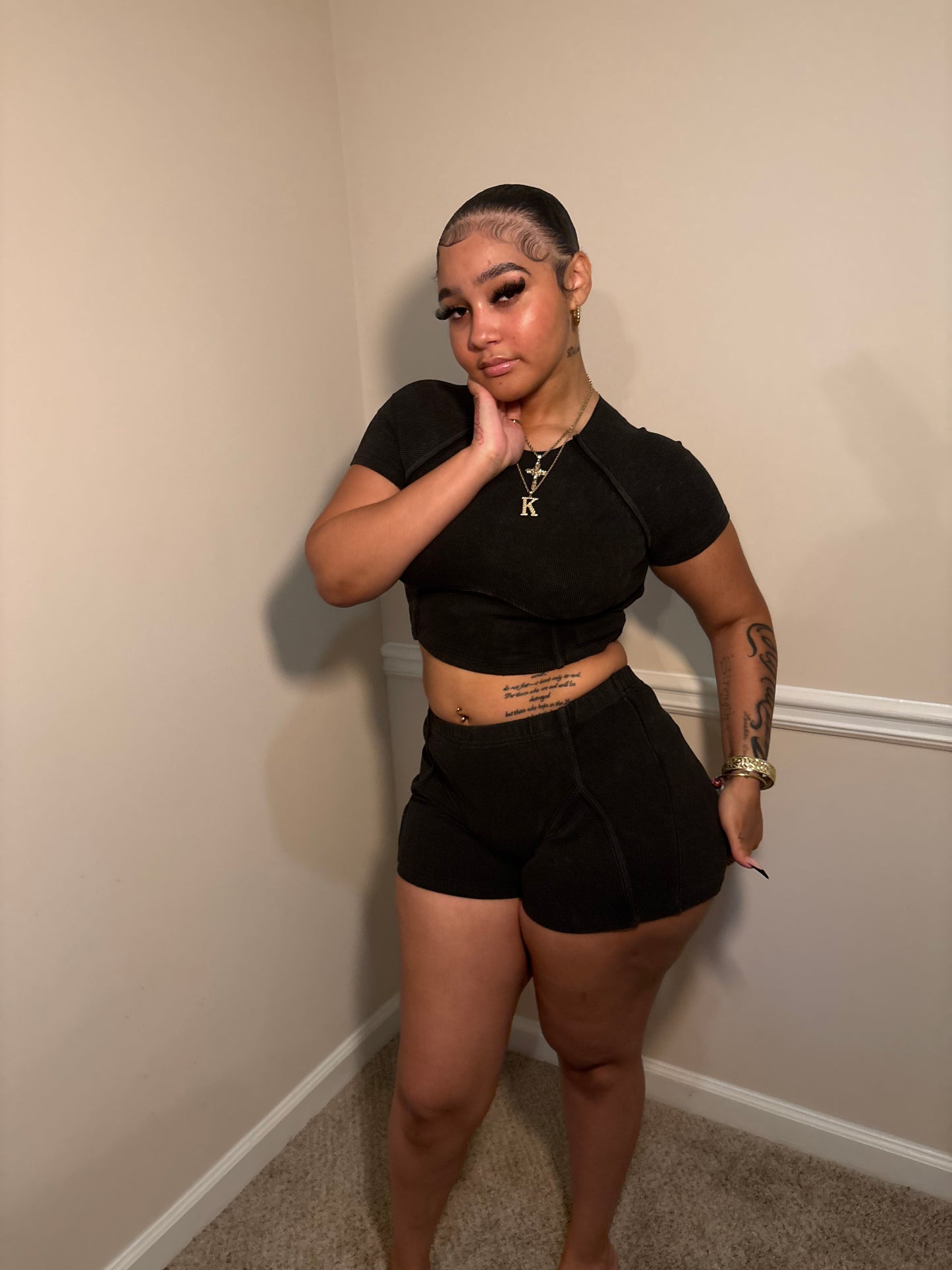 10% off
Restock Black 2 piece